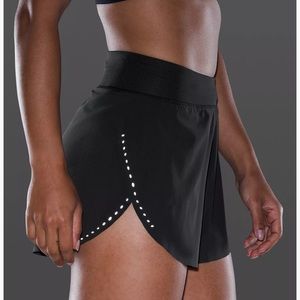 Lululemon High-Rise Short 3"